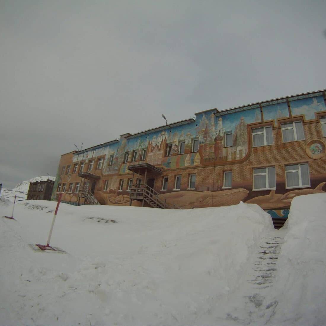 La charmante citée de Barentsburg, Svalbard