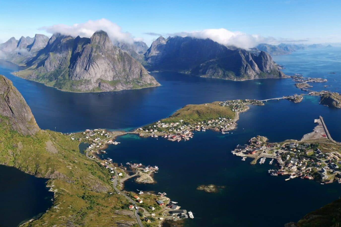 La vue depuis le Reinebringen, Iles Lofoten, Norvège