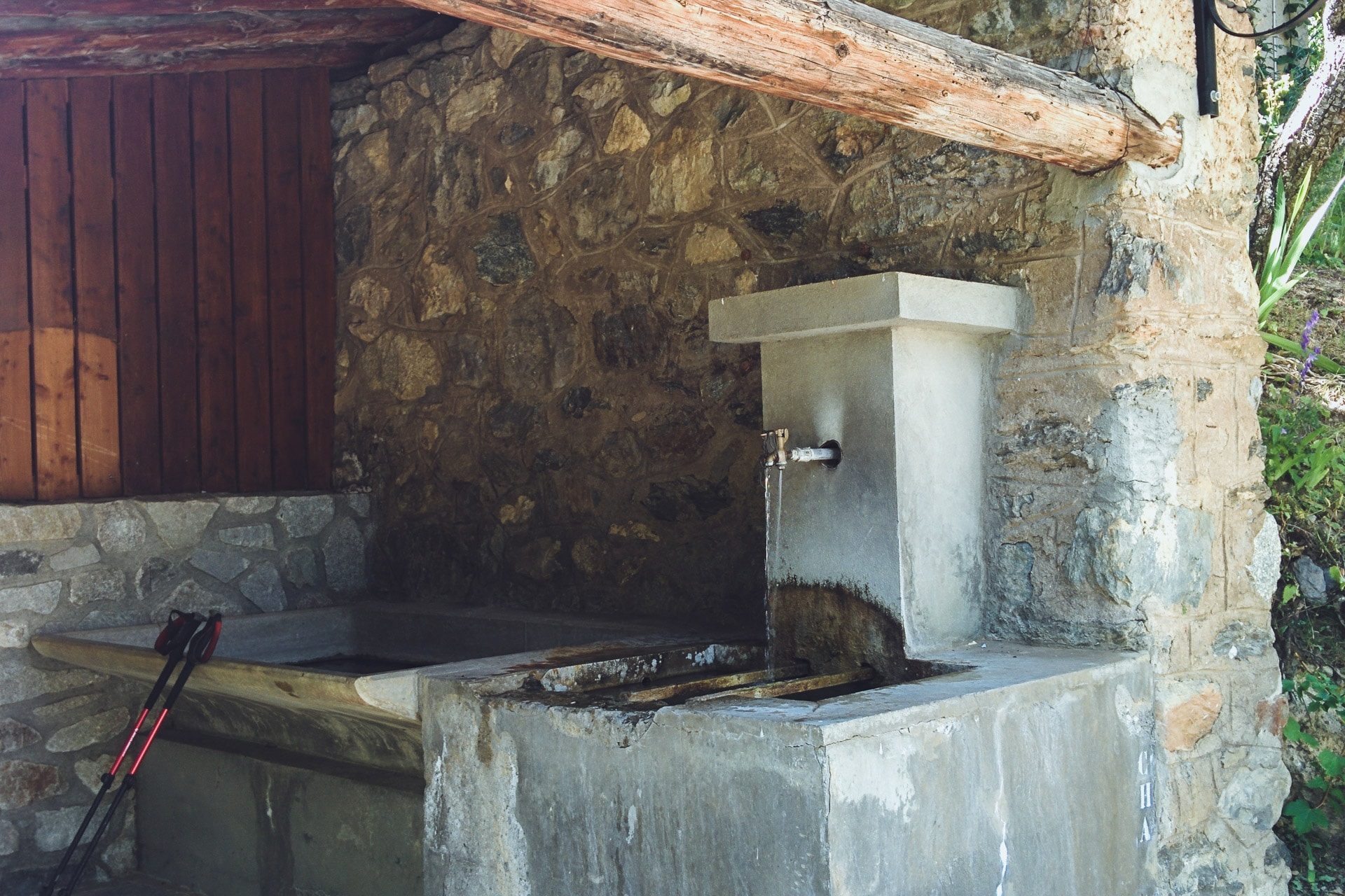 Fontaine publique dans les Ecrins