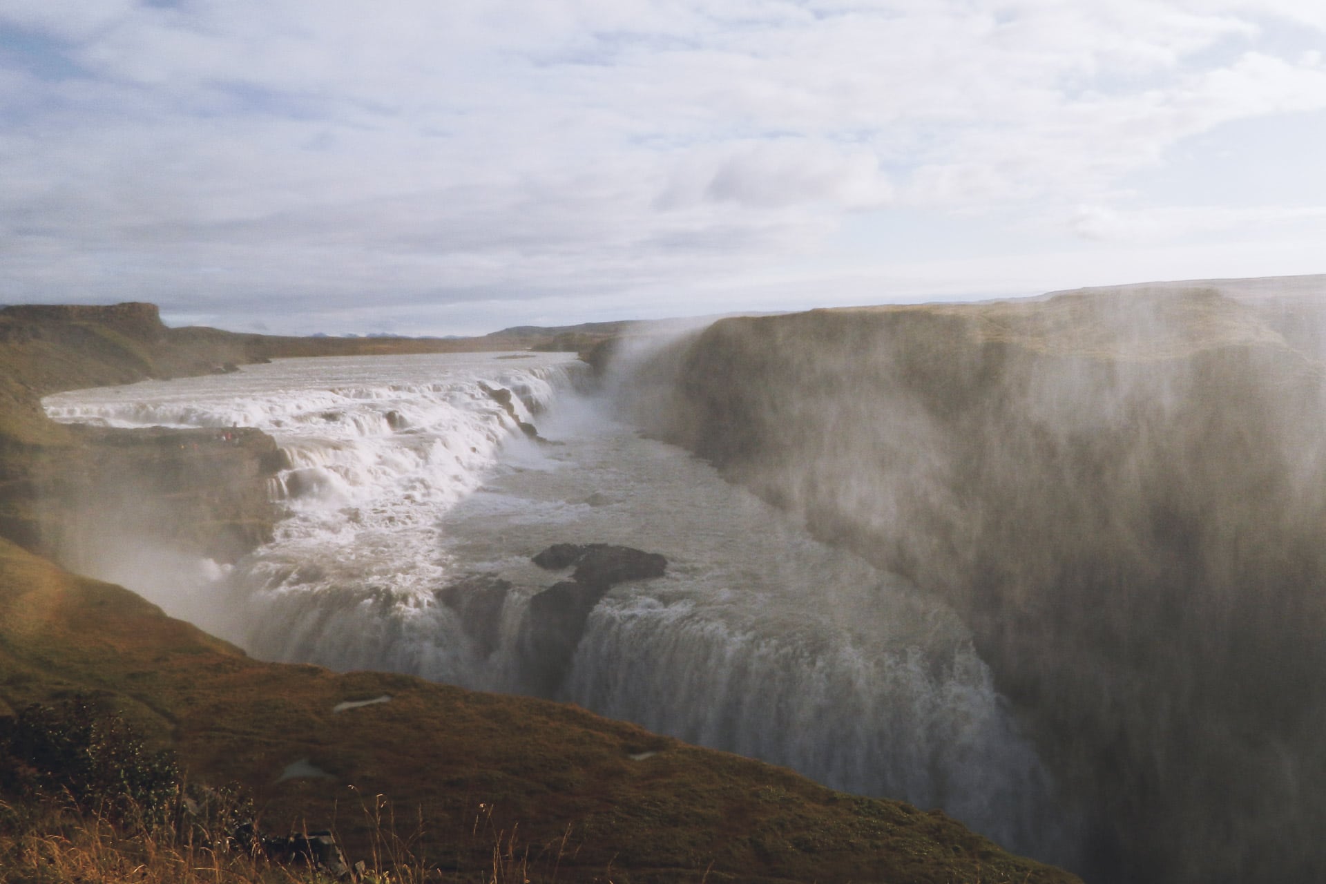 Le monstre Gullfoss, Islande