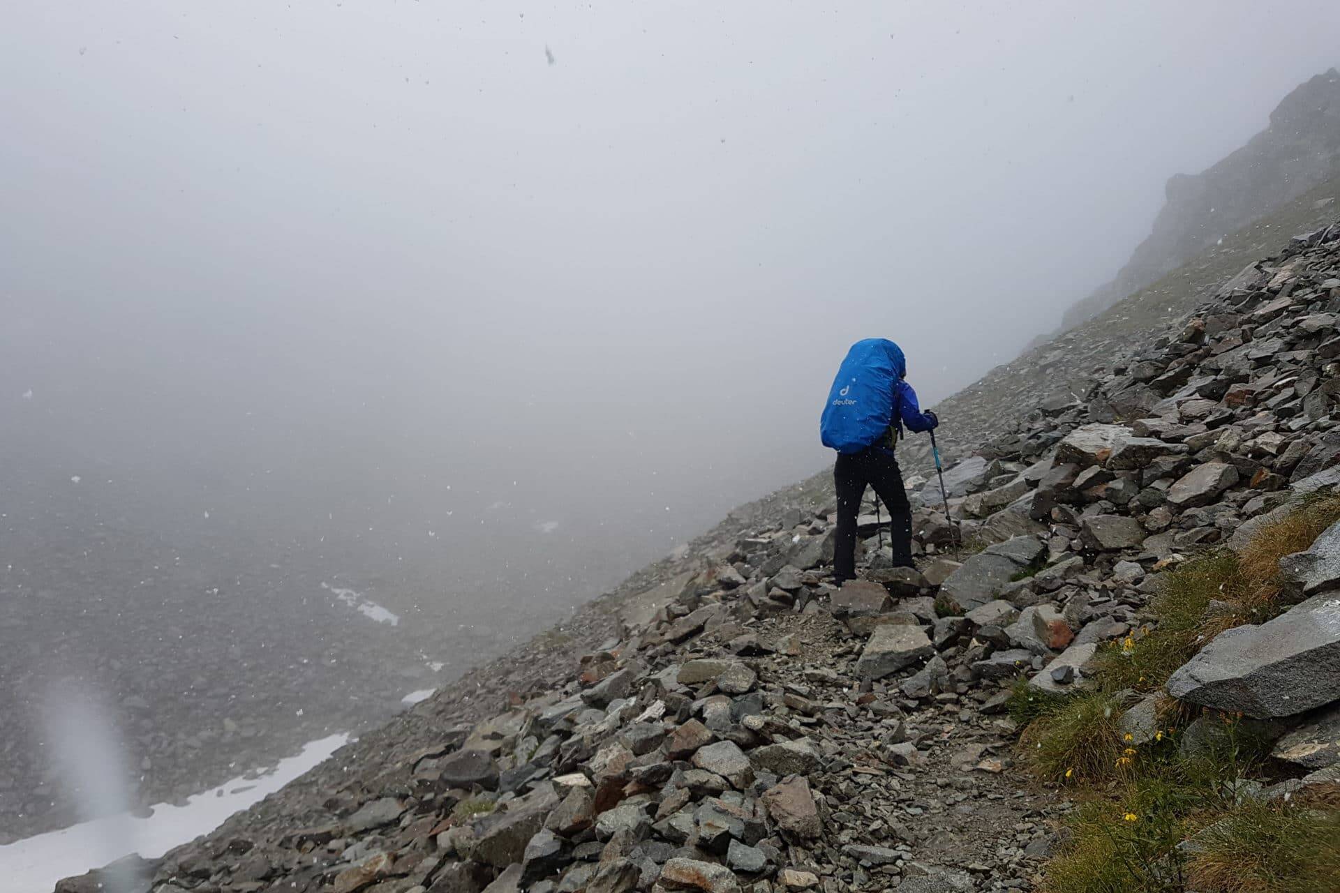 Neige en Aout vers le Col d'Arraillé - Pyrénées