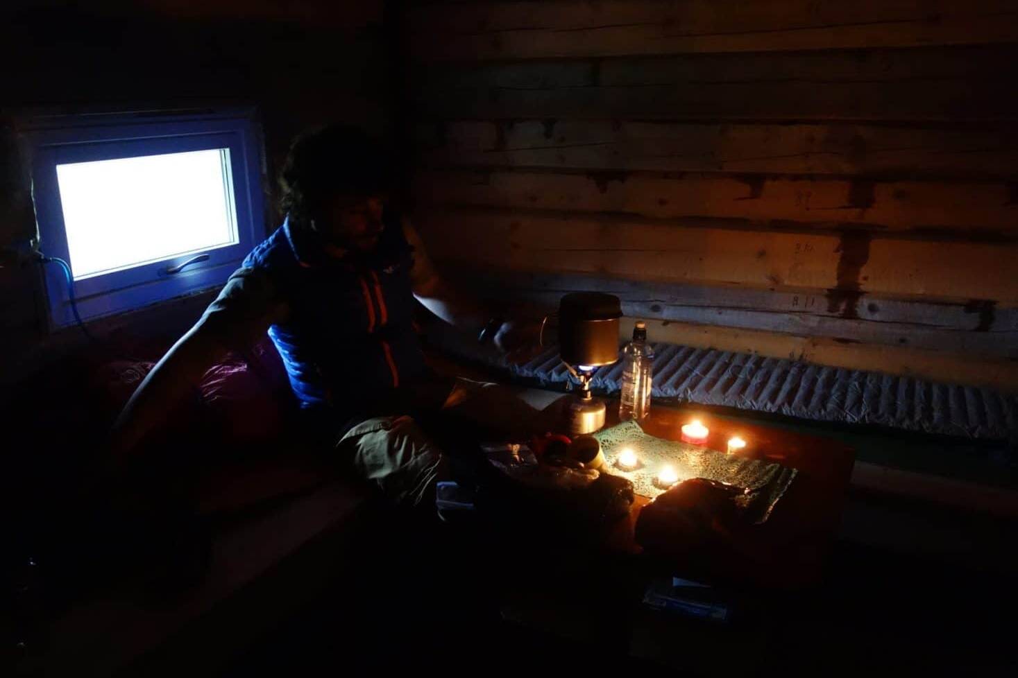 Notre installation pour la soirée, Iles Lofoten, Norvège