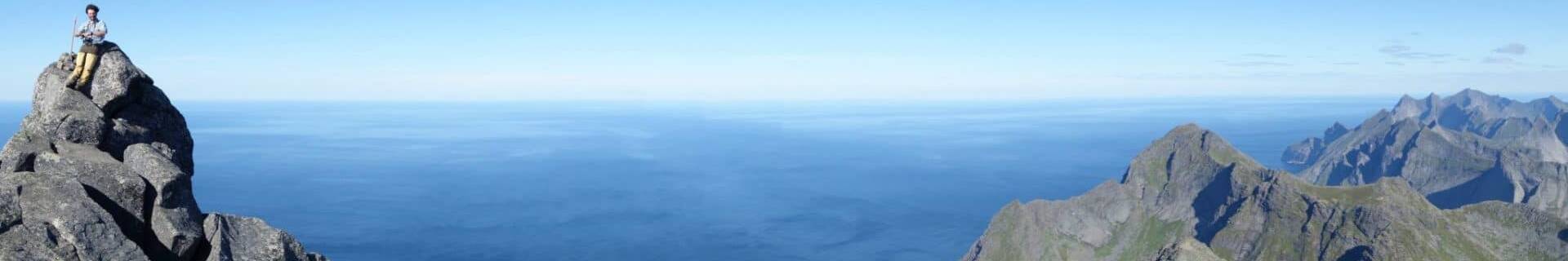Panoramique au sommet de l'Hermanndalstinden, Iles Lofoten