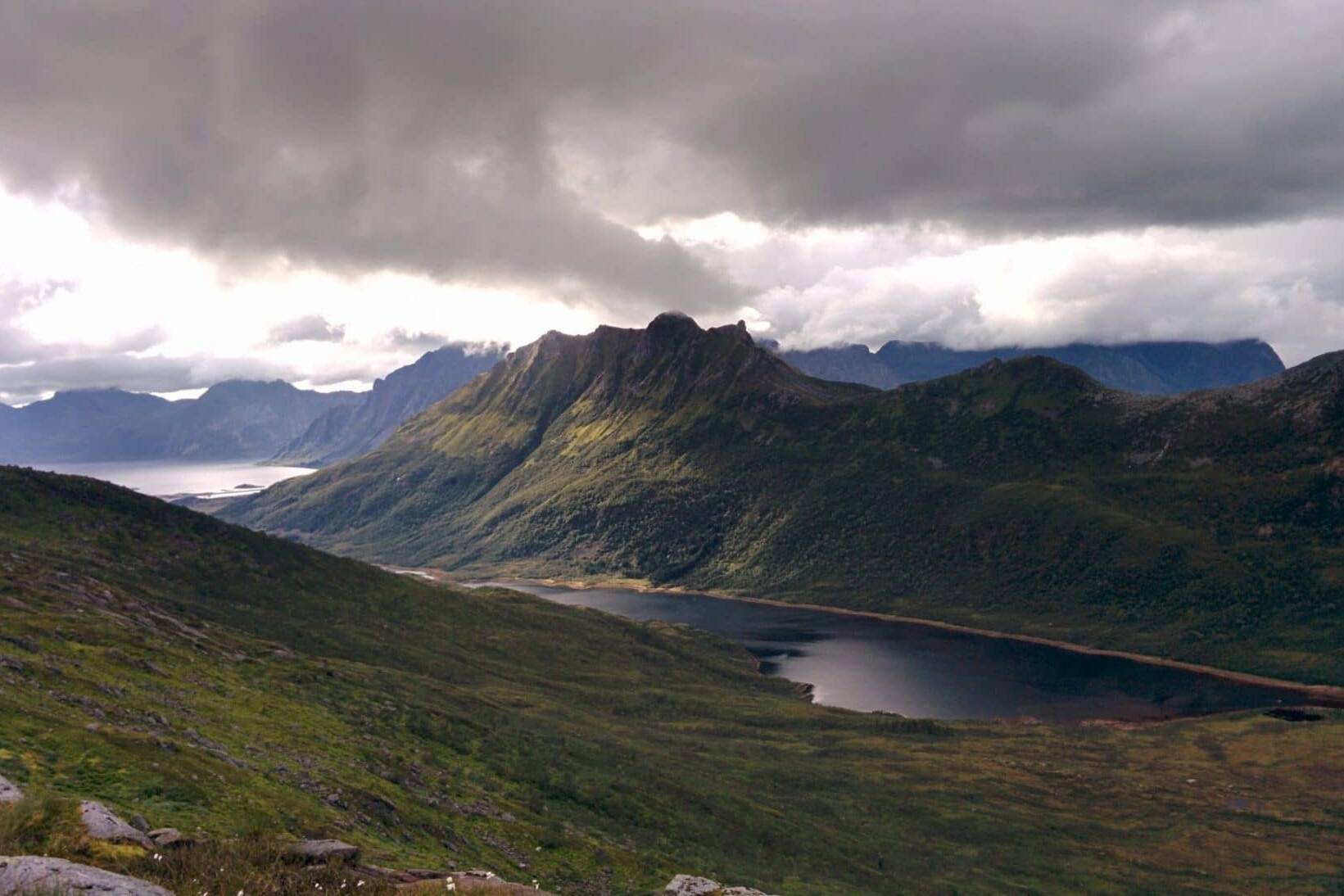 L'Olderfjorden, Iles Lofoten, Norvège